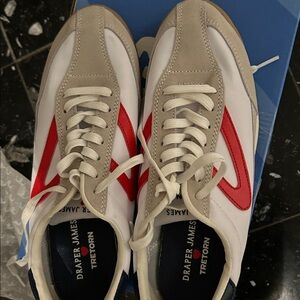 DJ (Draper James) x TRETORN Retro Rawlins 2.0 Sneaker in Red/Navy sz 8new in box